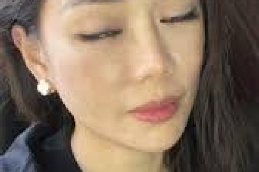 张凌赫塌房速度引热议！从顶流到口碑崩塌仅用3个月