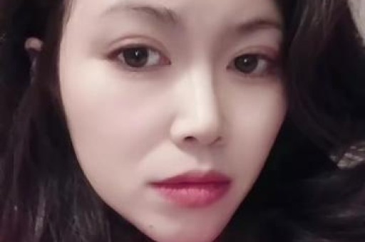 关晓彤被内涵潜规则：更可怕的是所有人都在等塌房