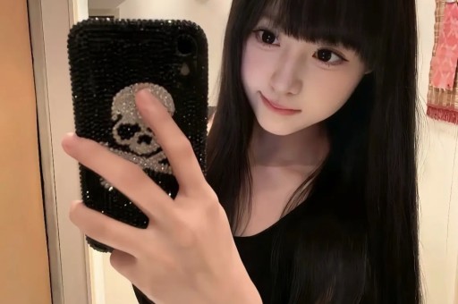 娱乐圈一天爆三大离谱瓜：宋祖儿刘宇宁疑似恋爱赵子琪怒怼节目组李楷灿机场被抓！