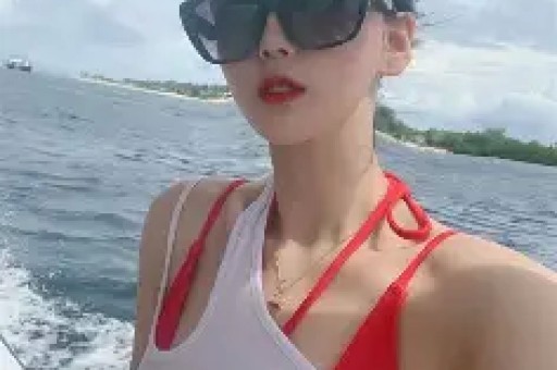 1天7瓜黄子韬结婚荣梓杉辟谣恋情旺仔小乔被起诉…都是大瓜