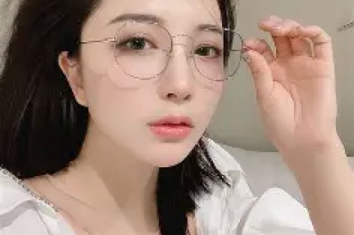 全网刷屏四大娱乐瓜艺人丑闻接连曝光陈晓陈妍希矛盾引热议